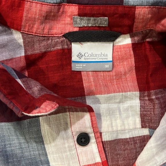 Columbia Mens Katchor II short sleeve button down shirt. Size Medium - Picture 4 of 4